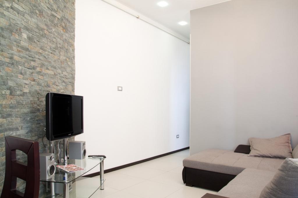 Your Comfortable Stay In Apartment Next To Opera House 利沃夫 外观 照片